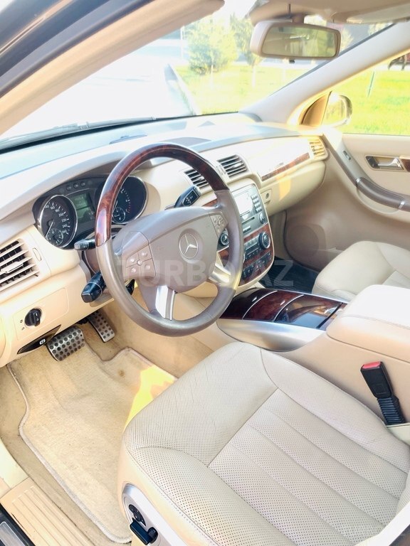 Mercedes R 350 4MATIC