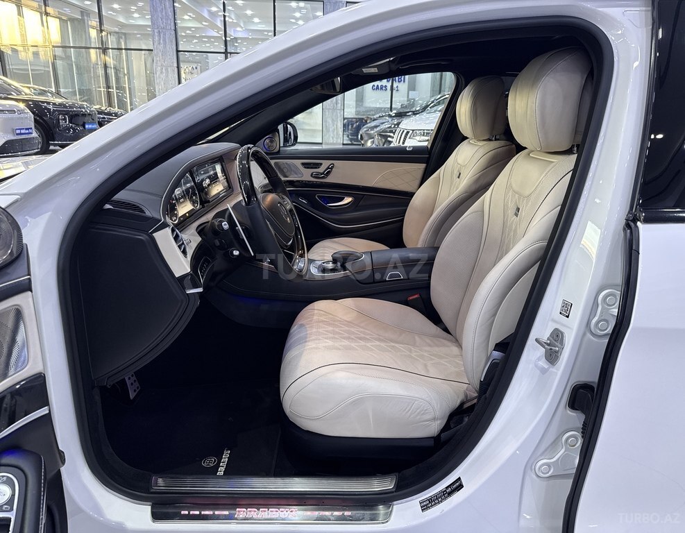 Mercedes S 500