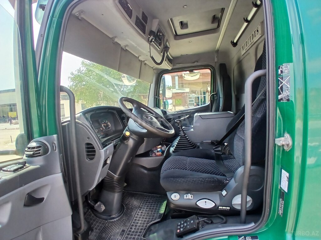 Mercedes Axor 2533