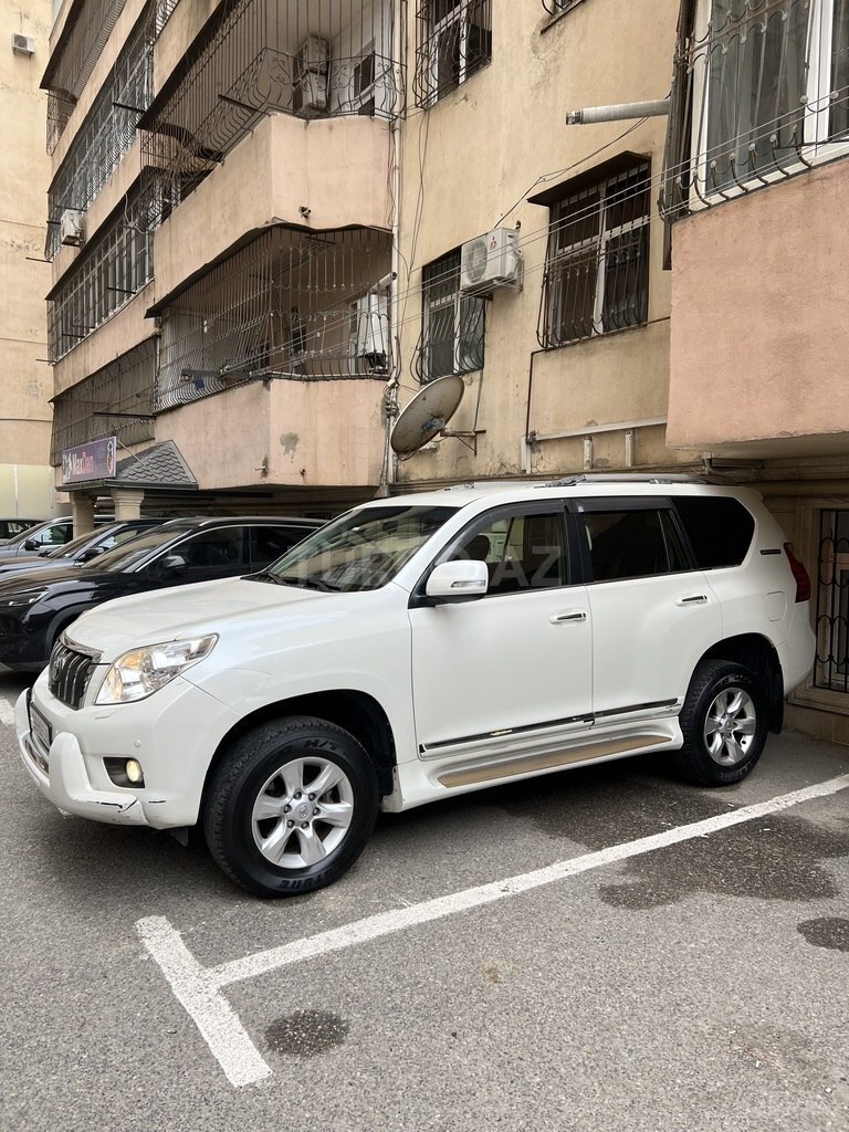 Toyota Land Cruiser Prado