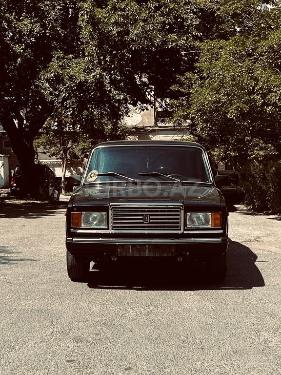LADA (VAZ) 2107