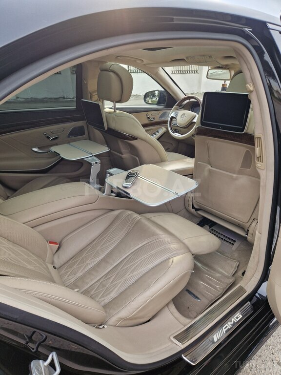 Mercedes S 63 AMG