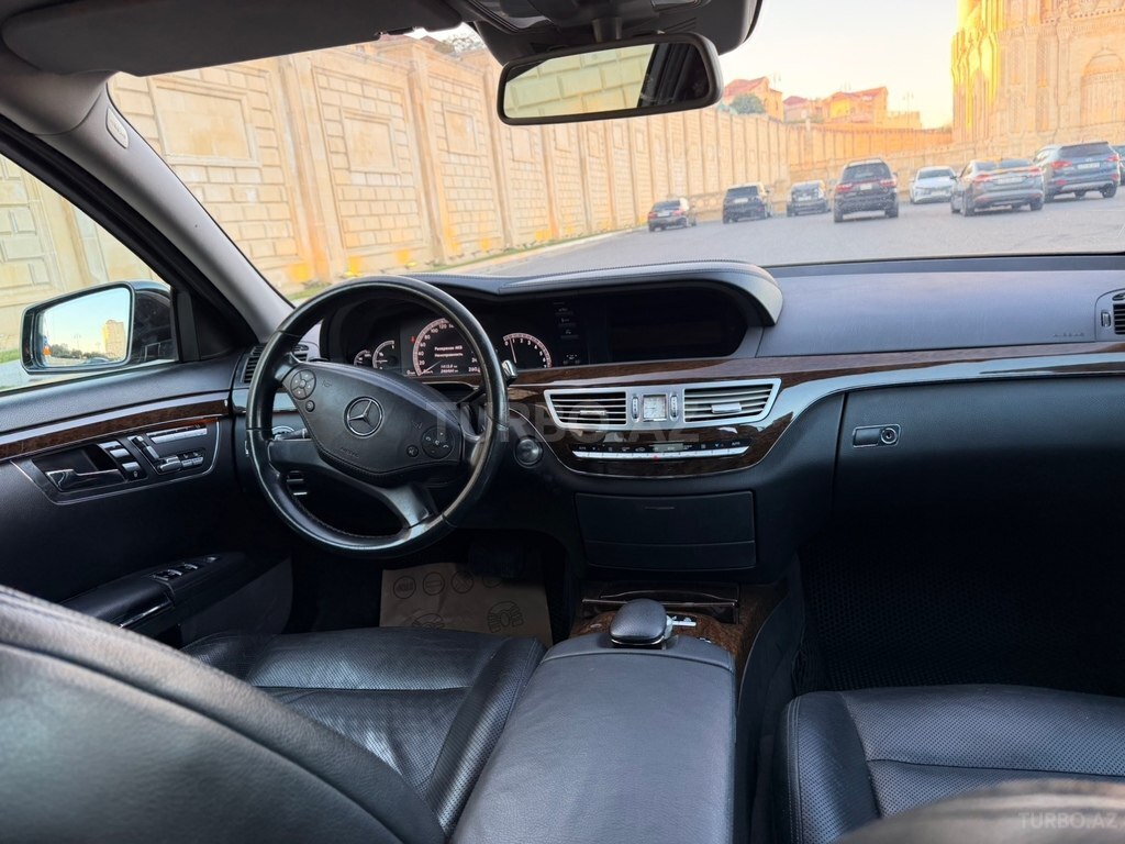 Mercedes S 350