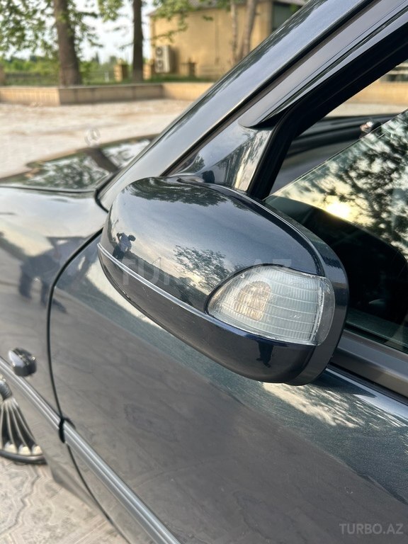 Mercedes C 180