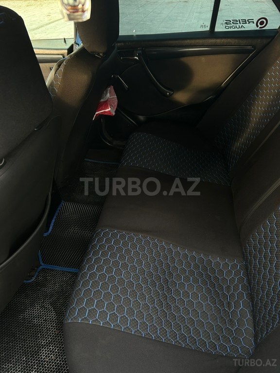 Mercedes C 180
