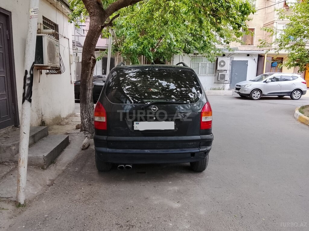 Opel Zafira