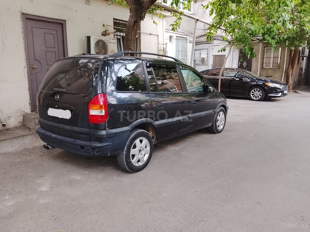 Opel Zafira