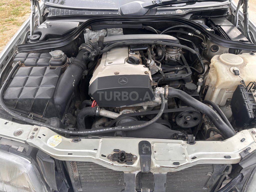 Mercedes C 180