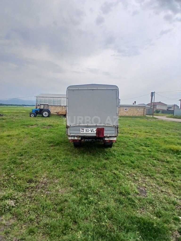 GAZ GAZel (3302-18)