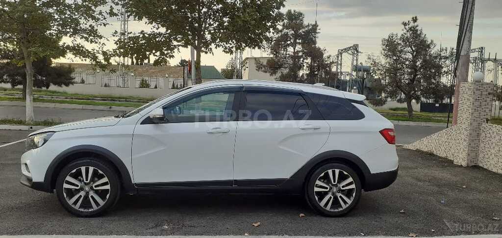LADA (VAZ) Vesta SW