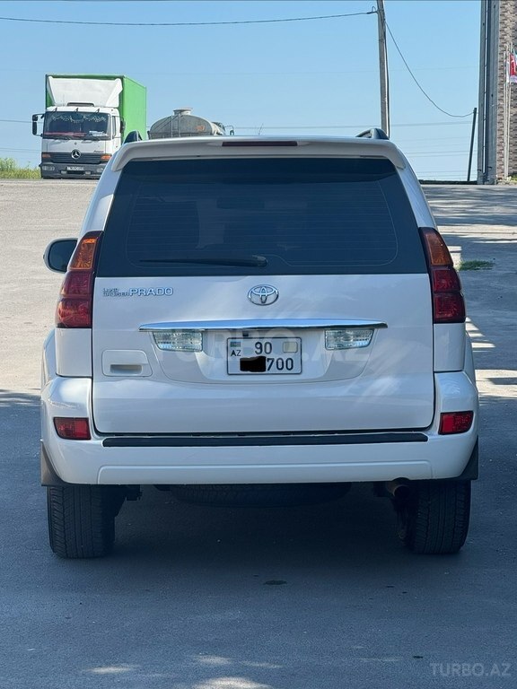 Toyota Land Cruiser Prado