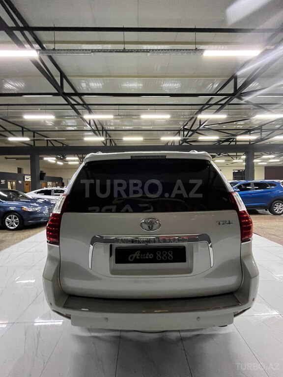Toyota Land Cruiser Prado