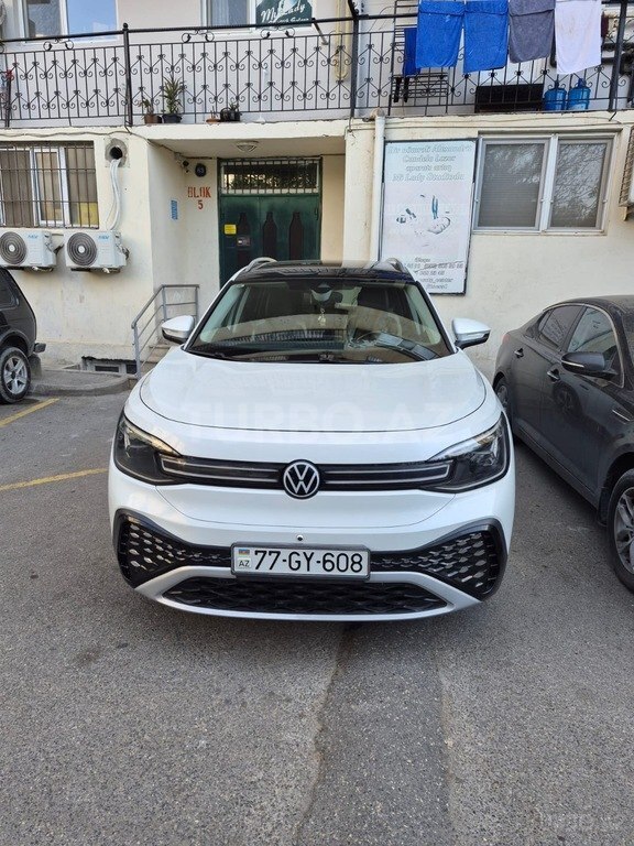 Volkswagen ID.6 Crozz