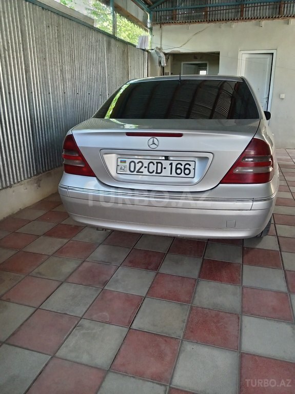 Mercedes C 220