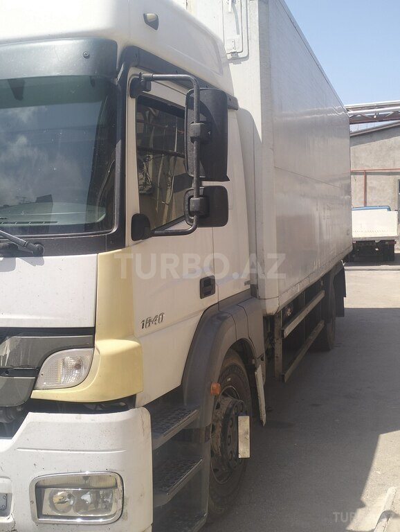 Mercedes Atego 1828