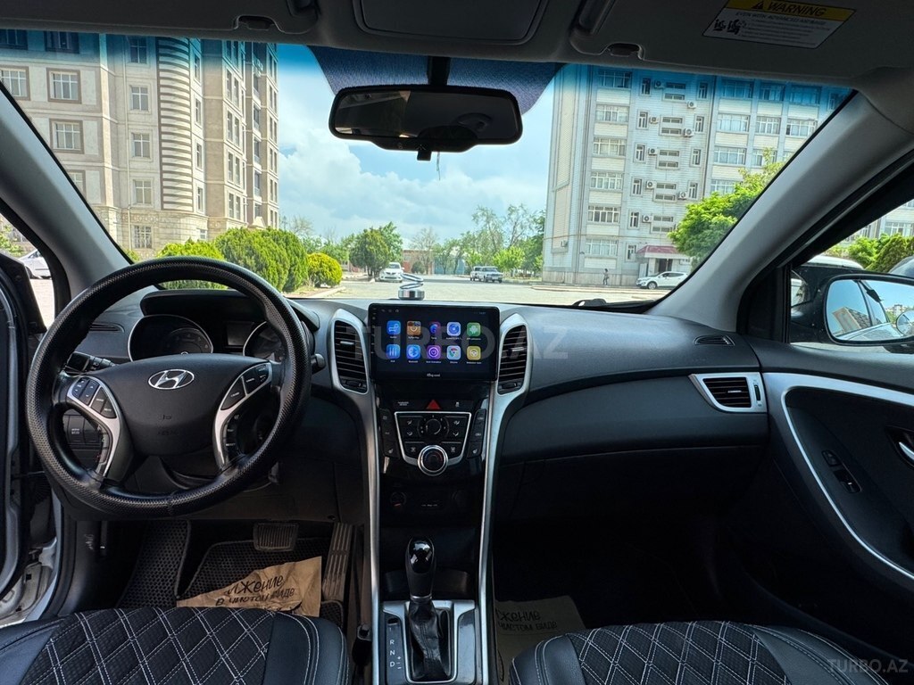 Hyundai Elantra GT