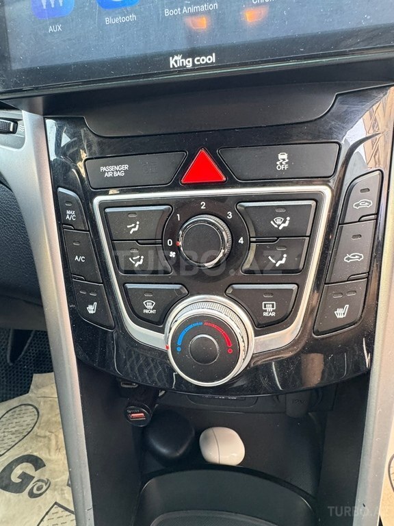 Hyundai Elantra GT