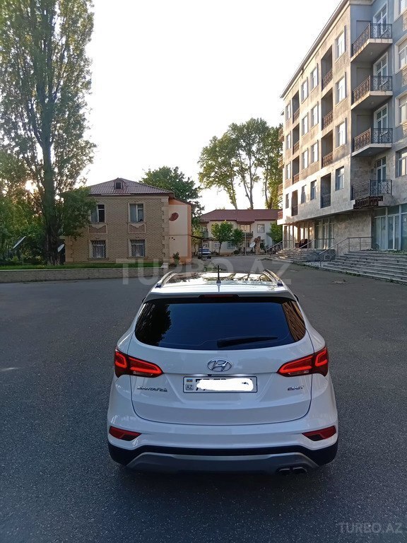 Hyundai Santa Fe