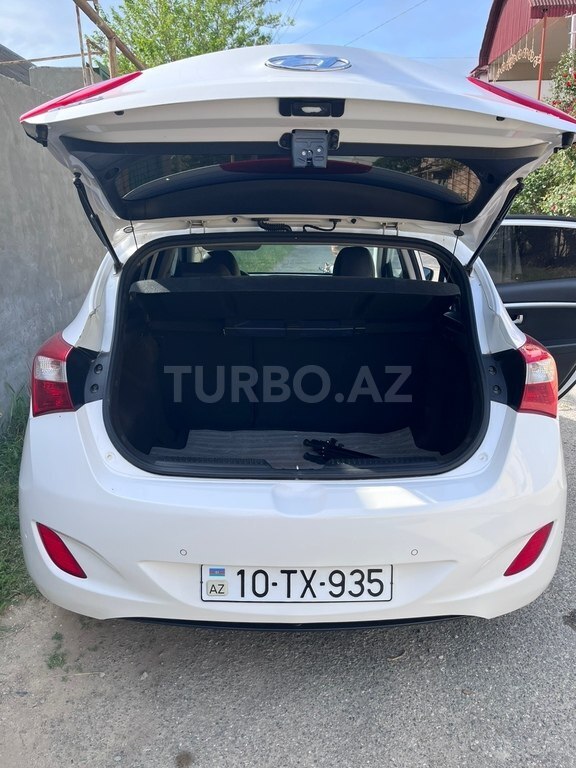 Hyundai i30