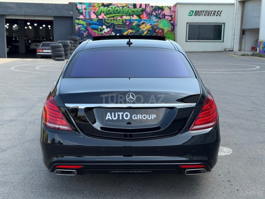 Mercedes S 500
