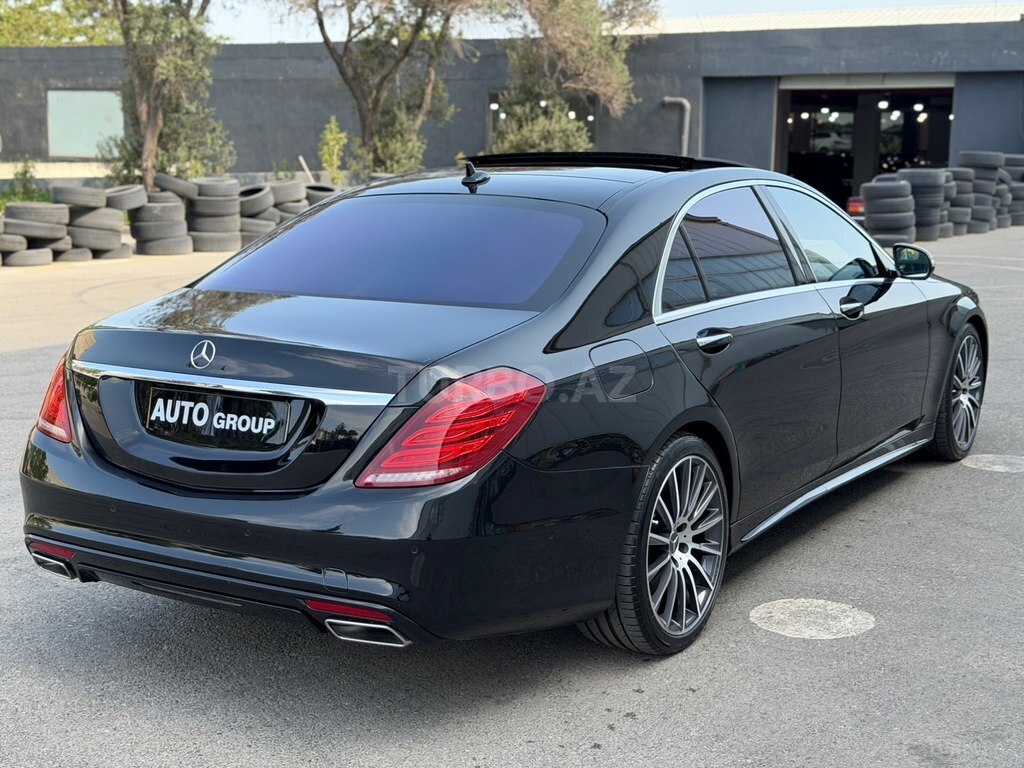 Mercedes S 500