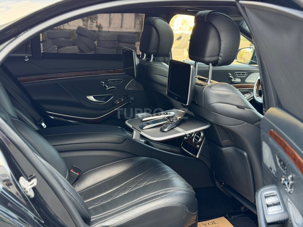 Mercedes S 500