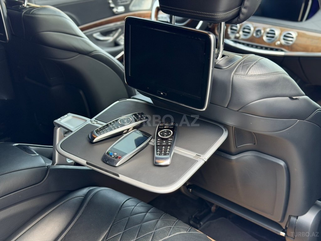 Mercedes S 500