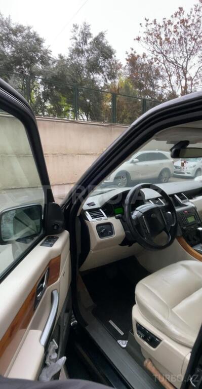 Land Rover RR Sport
