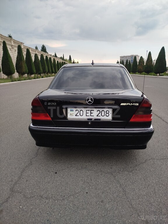 Mercedes C 180