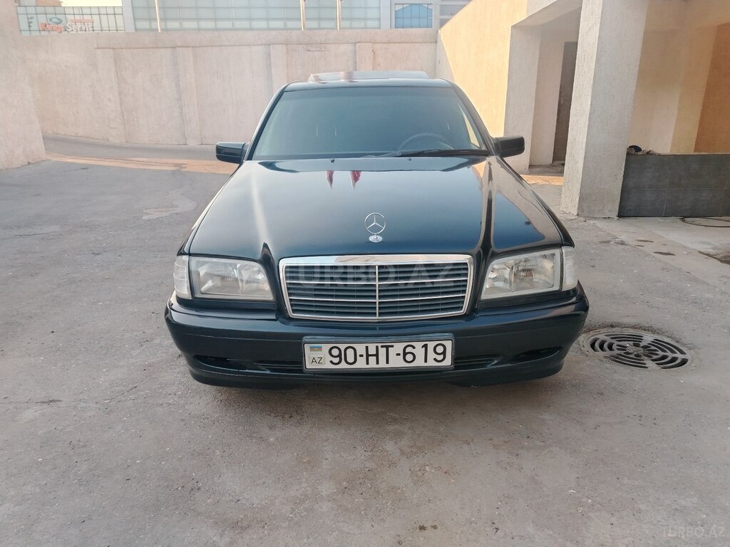 Mercedes C 180