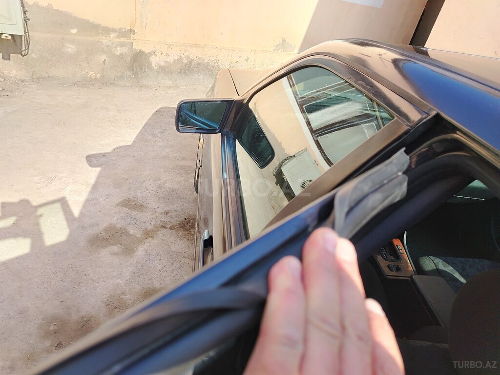 Mercedes C 180