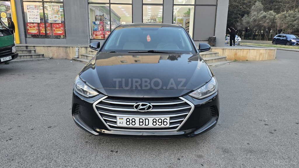 Hyundai Elantra