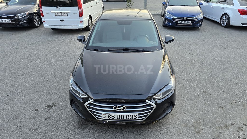 Hyundai Elantra