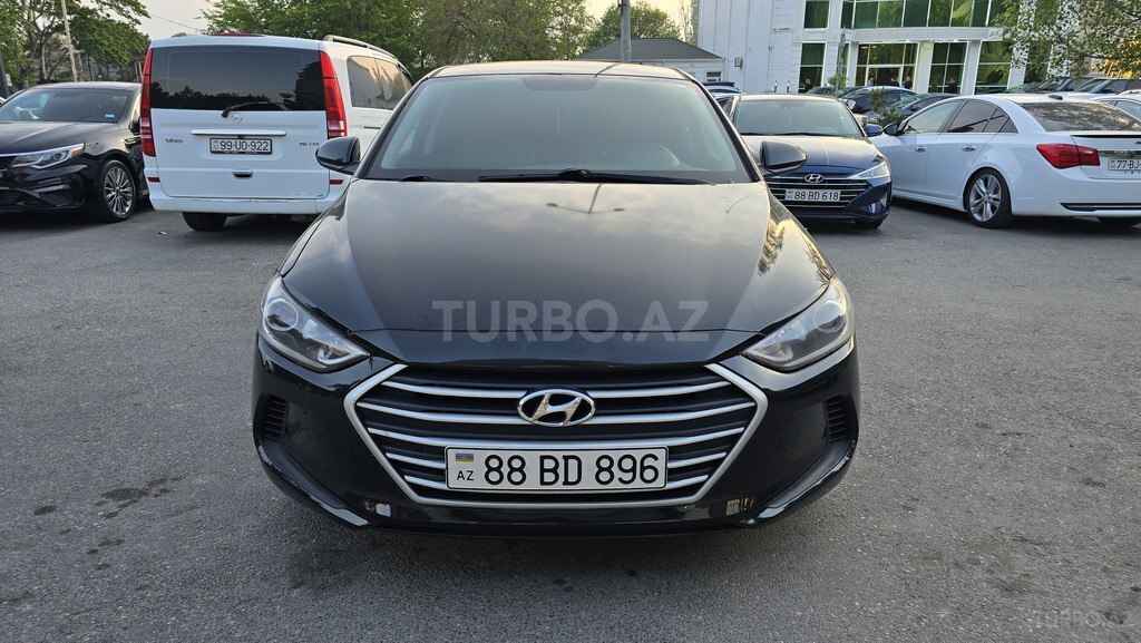 Hyundai Elantra