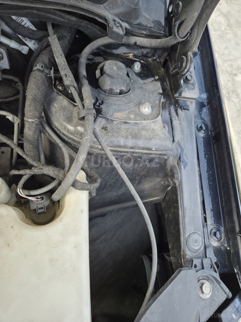 Mercedes B 180