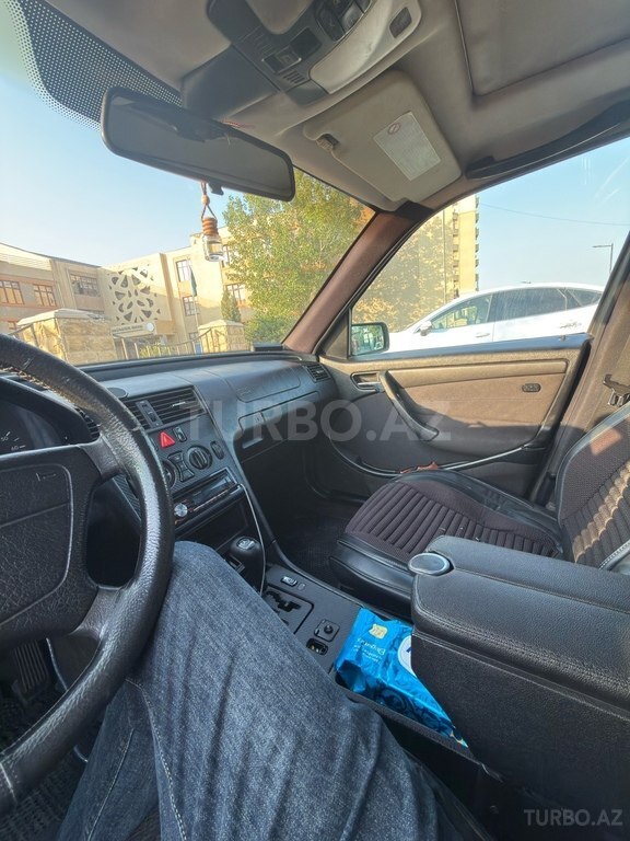 Mercedes C 180