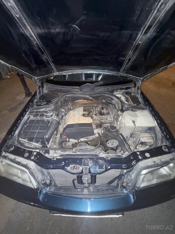 Mercedes C 180