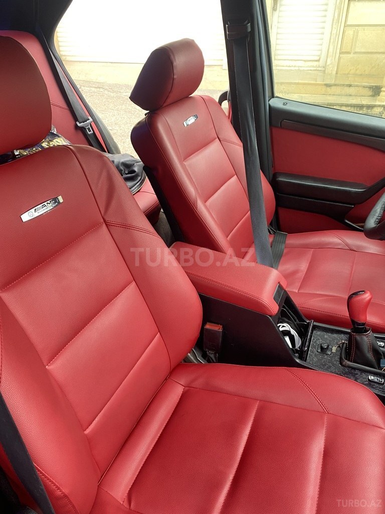 Mercedes C 180