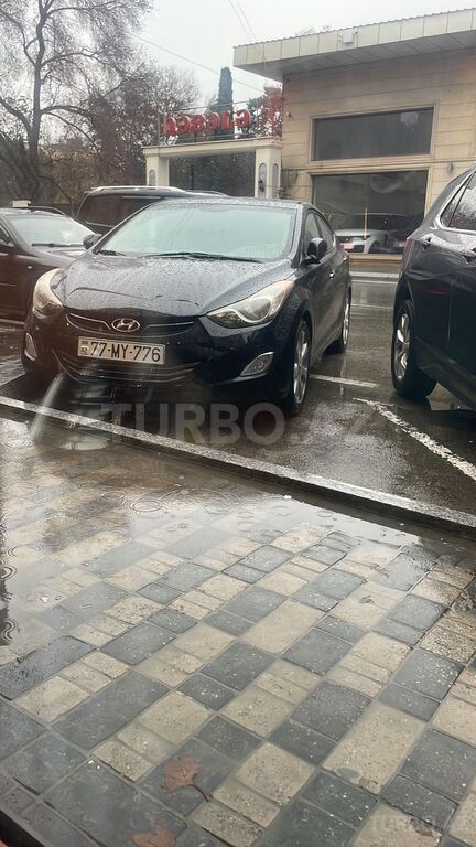Hyundai Elantra