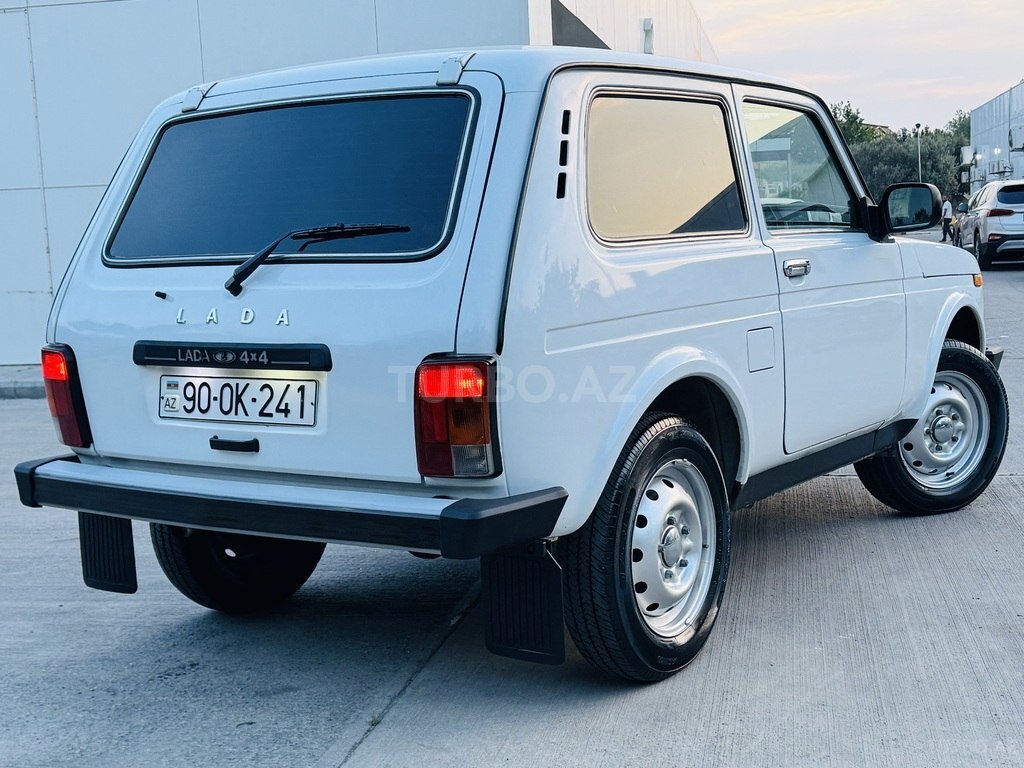 LADA (VAZ) Niva