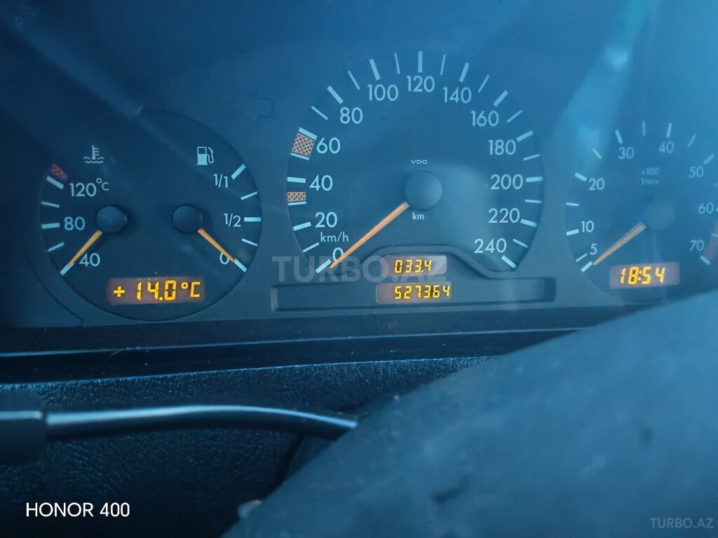 Mercedes C 180