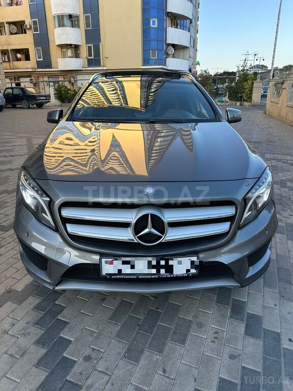 Mercedes GLA 250 4MATIC