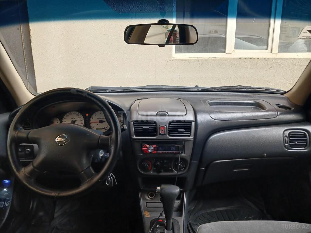 Nissan Sunny