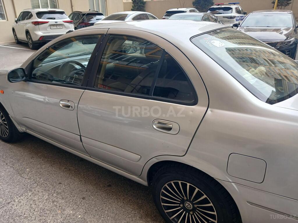 Nissan Sunny