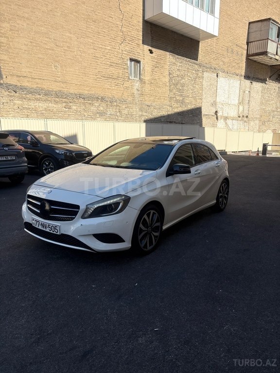 Mercedes A 200
