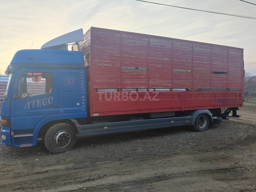 Mercedes Atego 1323