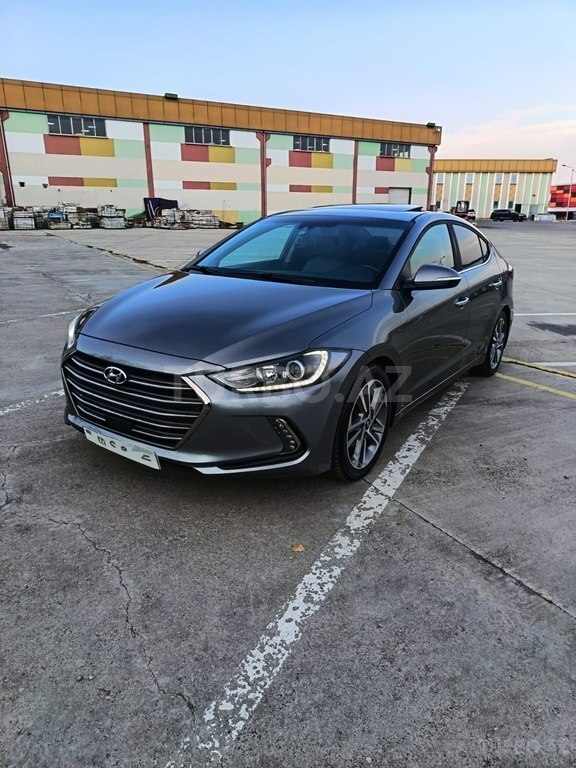 Hyundai Elantra