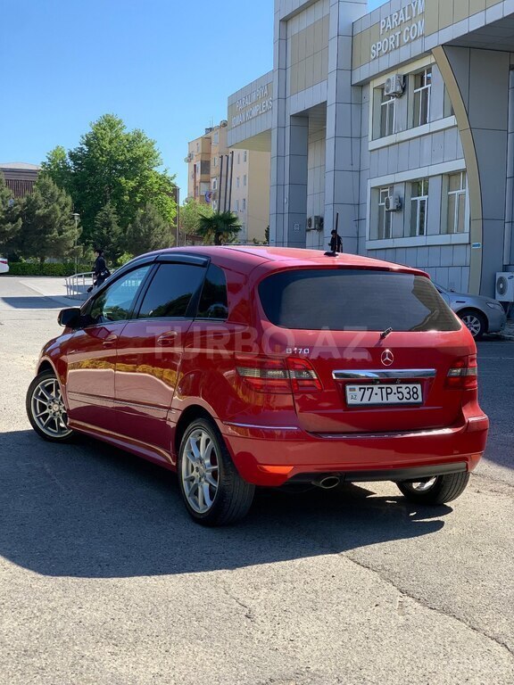 Mercedes B 170