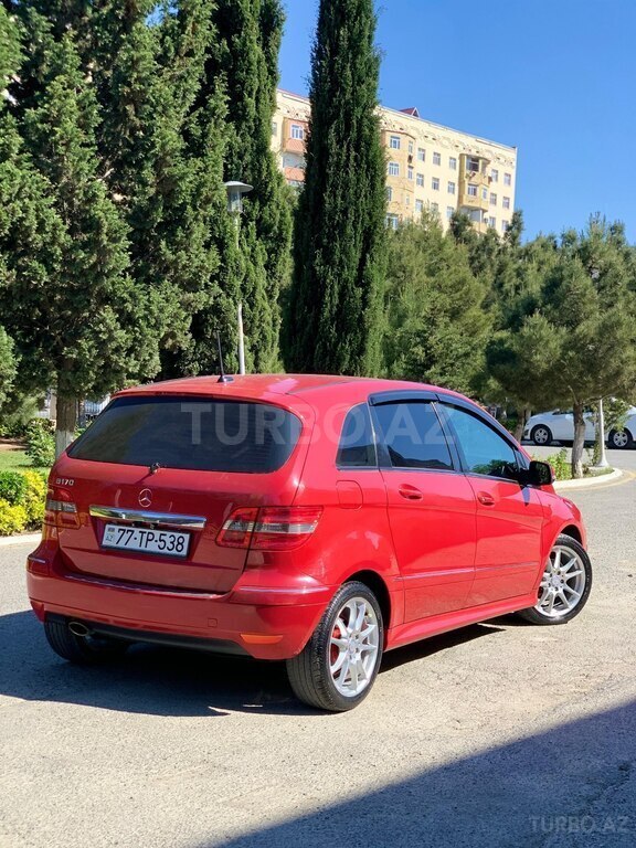 Mercedes B 170