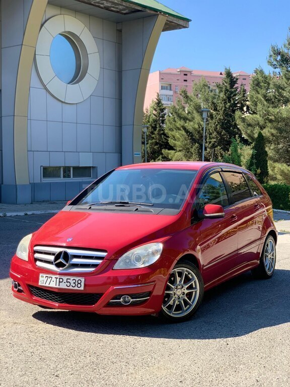 Mercedes B 170
